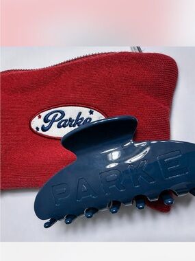 Parke SALTY Dark Blue Oversized Hair Claw Clip New in Parke Bag Rare Sold Out